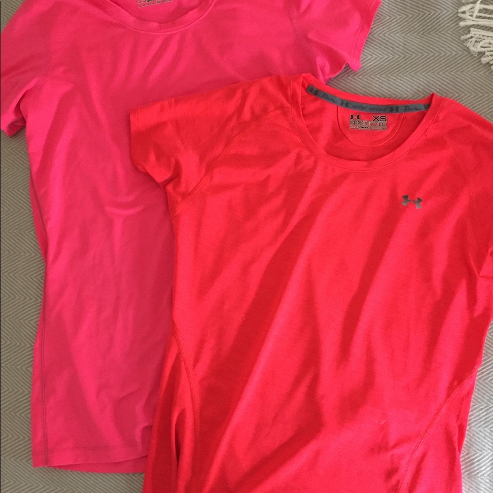 Under Armour athletic shirts - Picture 2 of 4